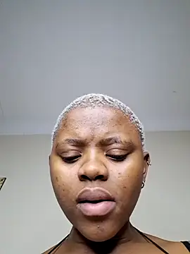 CertifiedhottieXOXO webcam