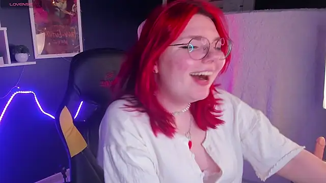 Alice_Kitagawa webcam