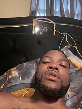 blackdiesel0 - Blackdiesel0's free webcam - UK Sex Cams