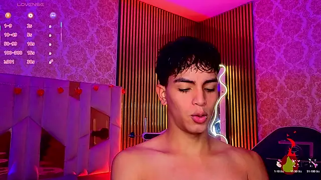 lihian_tay - LIHIAN_TAY's free webcam - UK Sex Cams