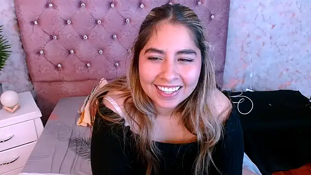 Sofiazaf_ webcam