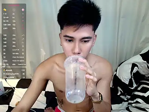 ur_pinoyhotbrix (M young) - HELP ME REACH MY GOAL EVEN IM UGLY