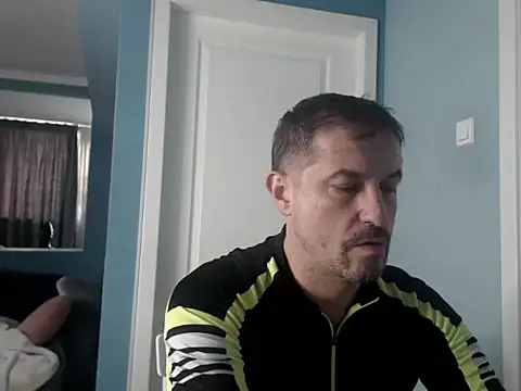 MisterFaithRO webcam