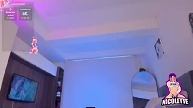 nicolette_tay webcam