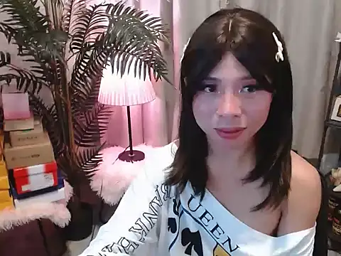 AsianTrixxx webcam