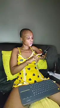 freakysag_8888 (F young) - are you in for the ride ?