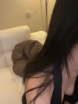 美女Xiaozuzongo1在线直播