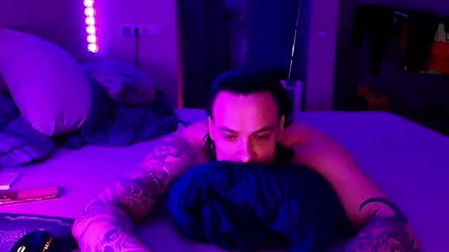 baphomet_from_ice webcam