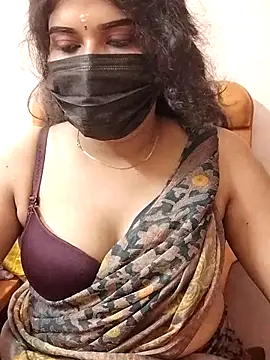 Webcam Model (Sunitha28)  is live.Free join now!