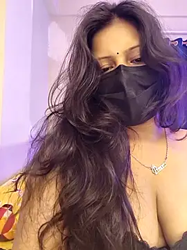 Webcam Model (noty_girl2)  is live.Free join now!