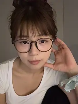 Nana-3 live sex cam