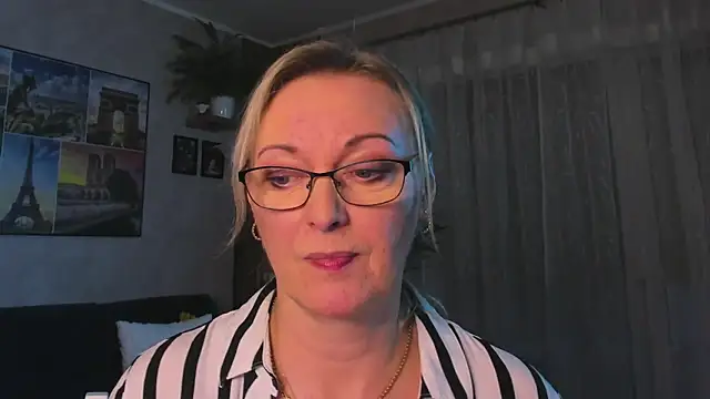 vanessa_chat (F mature) - ....