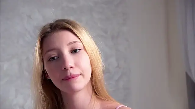 sunnivacovil (F teen) - 💕Spit on my tities💕