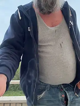 noitelivre (M mature) - Slap cock