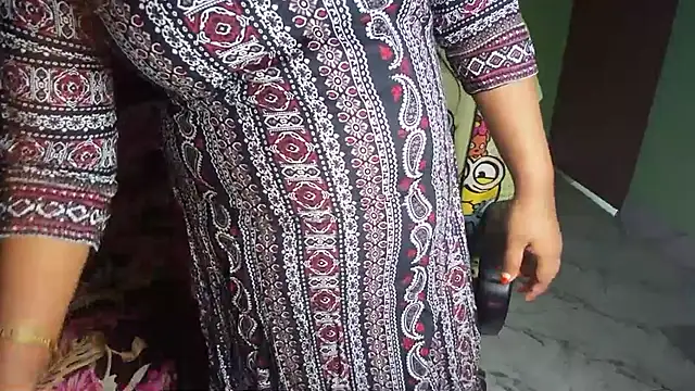 BengaliQueenStar webcam