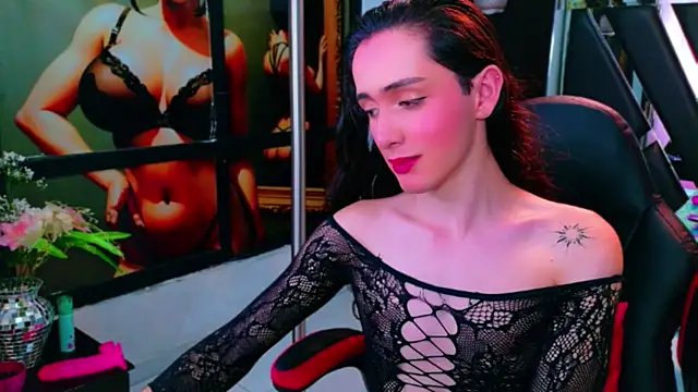 Ivony_Giselle webcam