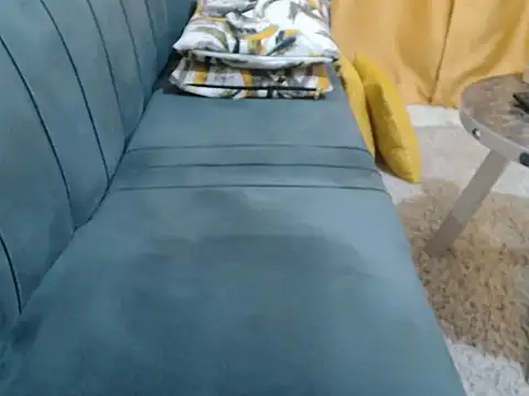 leslysexygirl webcam