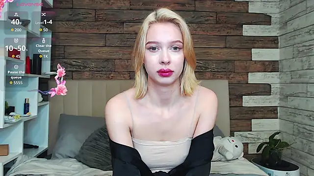 White_Lioness webcam