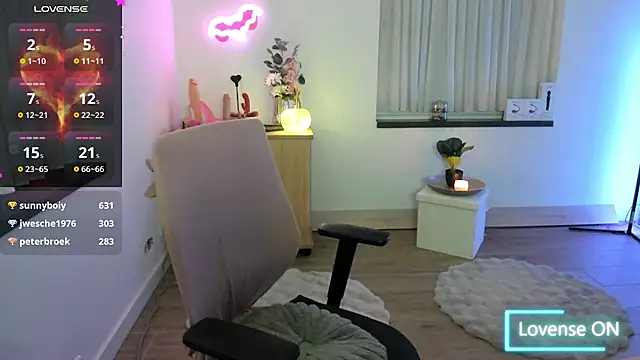 Miss_Lucifer6 webcam