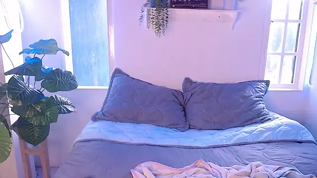 Andrea_secret_ webcam