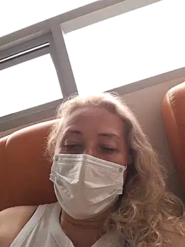 sofiacurvy_45 webcam