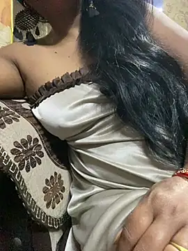 meera_xxx (F milf) - nude dance