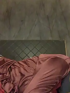 cute_shikaa (F young) - Shower show with face 🫣🫣