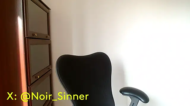 sinnernoir live sex cam