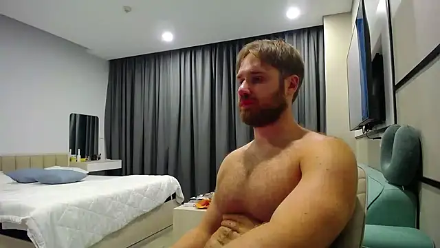 LorenzoLux live sex cam