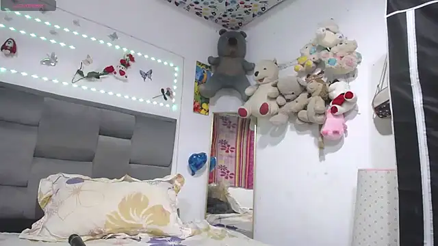 Sharloth_milf webcam