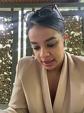 trianawhite (F young) - Pussy flash ♥️TICKET SHOW♥️