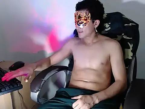 SexyboyHot2000 webcam