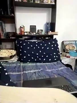 AoA-BoyStudent webcam