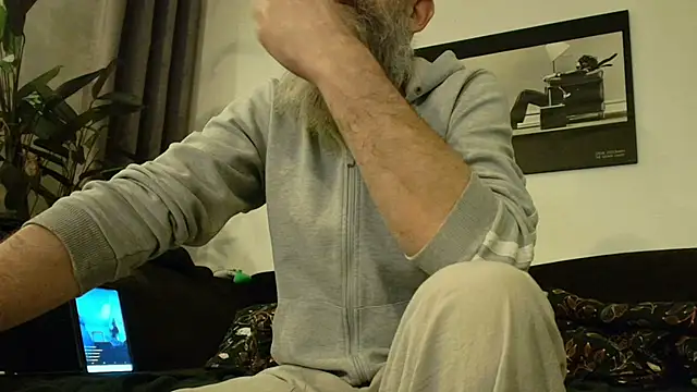 kingsscepter (Ask my age) - tribute to your king