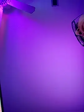 chronic_vibez webcam