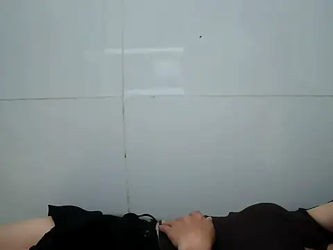 ana_2023 (F milf) - finger in the anus