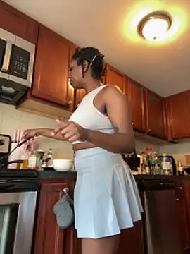 mochakaia (F young) - upskirt no panties