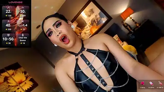 fridahumphrey (T teen) - WHOS HUNGRY? KNEEL AND I'LL FEED YOU!💦