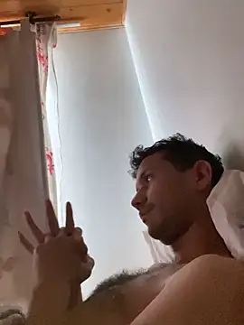 Michaell_Spinelly webcam