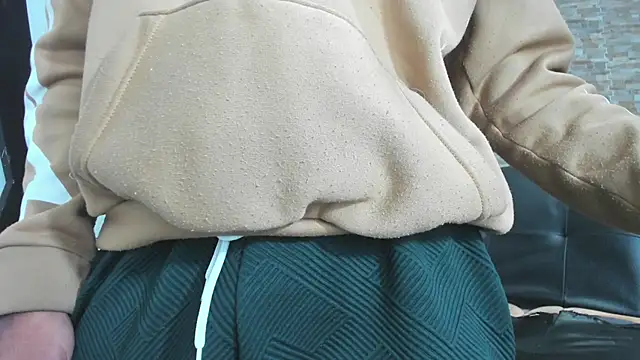 Rpoolrboy live sex cam