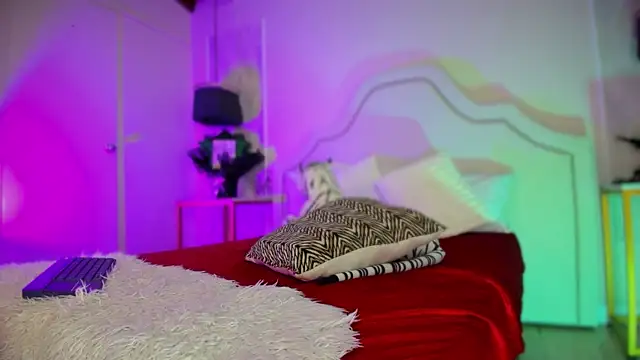 niicole_garner webcam