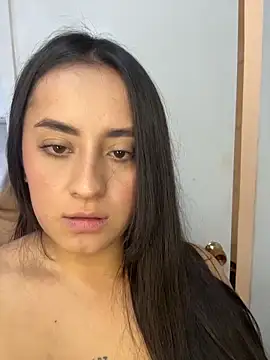 Antonella_Julieta webcam