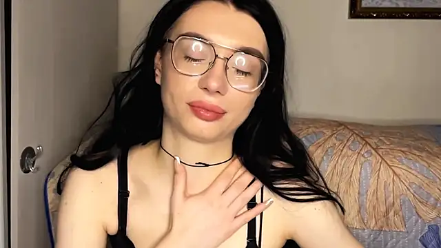 RenataBrought webcam