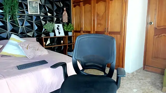 elliot_colton webcam