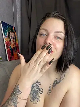 lola_hale - Lola_Hale's free webcam - UK Sex Cams