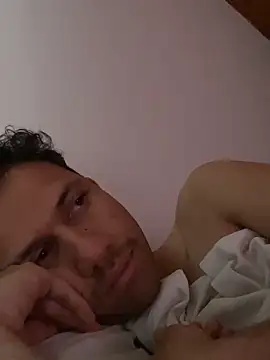 Michaell_Spinelly webcam