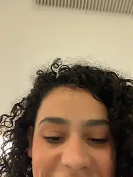 sirenstell0 (F young) - Taking off my panties 👙🤫Tirar calcinha