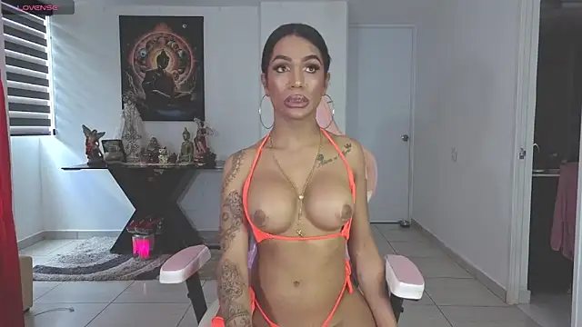 isabella_pearl_ webcam