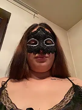 SweetAisha00 webcam