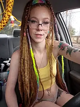 LucidLucy live sex cam